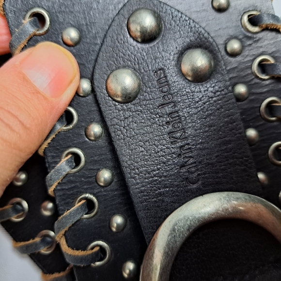 CALVIN Klein Lazer Cut Genuine Leather Belt - Picture 4 of 7